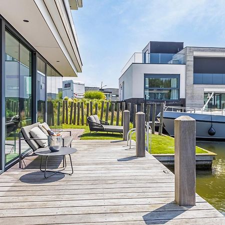 Lake House With Dock At Lake Veere, Zeeland Arnemuiden Exteriör bild